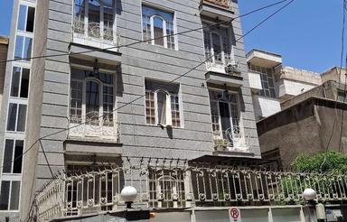 اپارتمان تمیز اجاره ای نور گیر عالی خ پیروزی شکوفه