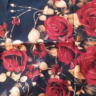 شال زنانه طرح گل رز مجلسی