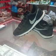 کفش نایک اورجینال استوک | سایز 42 (26.5 سانت)