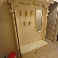 جالباسی وجاکفشی وباآینه قدی