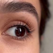 لیفت مژه و ابرو