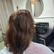 به یک مدل موی کاملا سفید برای رنگ روشن نیازمندم