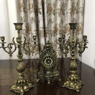 شمعدون وساعت وآیینه