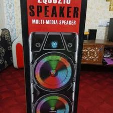 اسپیکر مشکی بزرگ پرقدرت