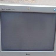 دوتا کامپیوتر قدیمی