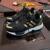 دو عدد کتونی سایز 40