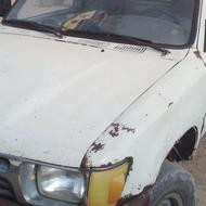 وانت تویوتا هایلوکس تانگو 92