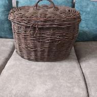 سبد حصیری بزرگ قدیمی