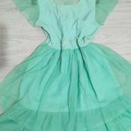 پیراهن دخترانه