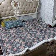 تخت خواب همراه باتشک