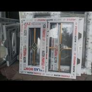 پنجره پیویسی با شیشه و یراق1800 کد 878