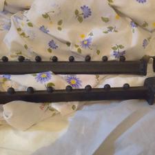 رگال وآویز لباس