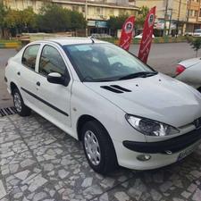 پژو 206 مدل 1396 سفید صندوقدار