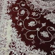 دو تا فرش شیش متری و یک دوازده متری به فروش می رسد