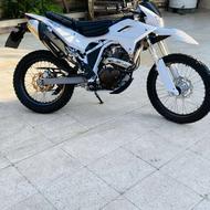 تریلt4 کویر 200