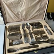 سرویس قاشق چنگال 135 پارچه Arno با جعبه چوبی