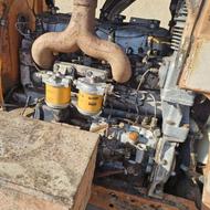 تراکتوربه همراه ادوات