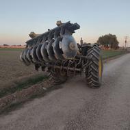 شخم زمینهای کوچک و بزرگ تیلر همراه تراکتور