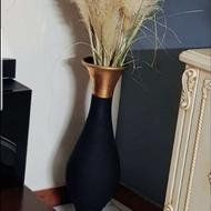 گلدان سالم نو می باشد . وسایل دیگه هم هست