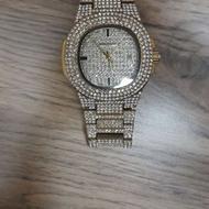 ساعت فول نگین