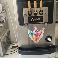 فروش انواع دستگاه بستنی ساز ولوازم مخصوص آبمیوهگیری و کافه