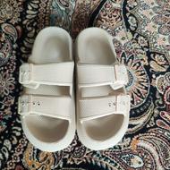 دمپایی سگ دار سایز 38