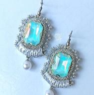 گوشواره جواهردوزی سبز سرد