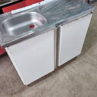 سینک و کابینتش
