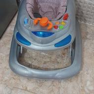 روروئک بچه تمیز و سالم