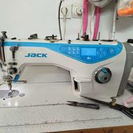 تعدادی چرخکار و وسط کار