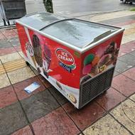 فریزر خوابیده