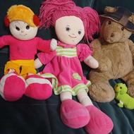 عروسک‌ها صحیح وسالم درحدنو