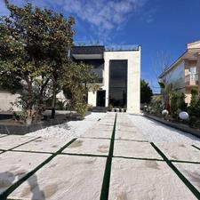 تریبلکس 300متری مبله کامل شهرکی با گیت در کلوده