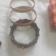 بدلیجات رنگ ثابت