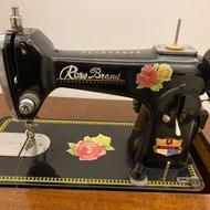 چرخ خیاطی گل سالم سالم