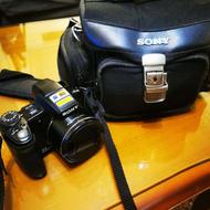 فروش دوربین عکاسی و فیلمبرداری سونی سایبرشات با السی دی