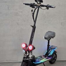 اسکوتر شیک زیبا با دوام