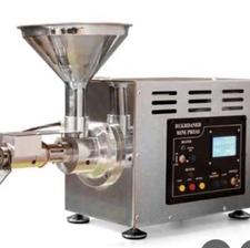 روغن‌گیر مینی پرس 25 | پرس قوی، کم‌مصرف، آماده‌به‌کار