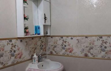 آپارتمان 75متری تمیز فروشی