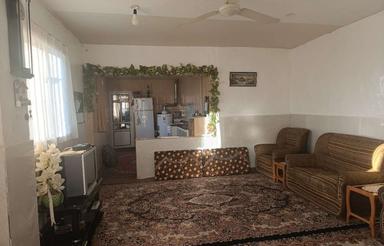 فروش فوری به خریدار واقعی تخفیف هم داده میشود