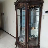 ویترین پر منبت