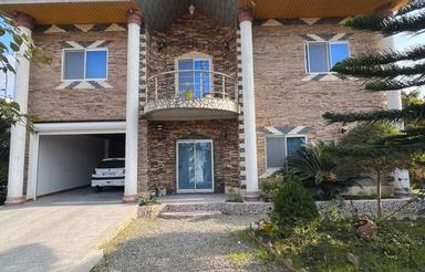 دو طبقه ویلایی مجزا کاملا مبله باهم اجاره داده میشود