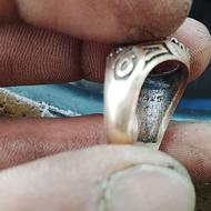 انگشتر با شماره 925طلایی رنگ بانگین یاقوت برمه