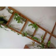 نردبان چوبی نراد