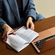 ارائه آموزش دفاع وانجام کارتحریر پایان نامه مقاله