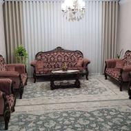 مبل 9 نفره همراه با میز عسلی و جلو مبلی