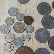 تعدادی سکه قدیمی