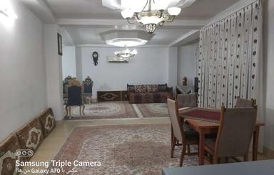 150متر آپارتمان واقع در انقلاب 35