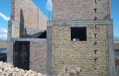 خانه دو طبقه اخر شهید صیامی