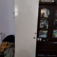 کمد بزرگ فروشی